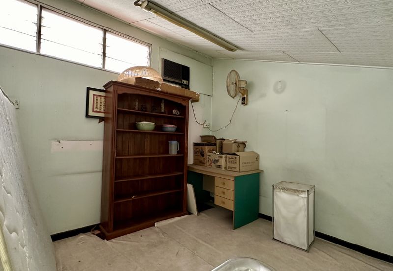 C H E A P Taman Rakyat Cheras 2.5 storey terrace house For Sale