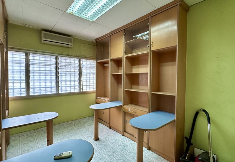 C H E A P Taman Rakyat Cheras 2.5 storey terrace house For Sale