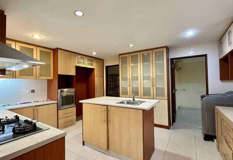  C H E A P Bangsar 2 Storey Bungalow House For Sale