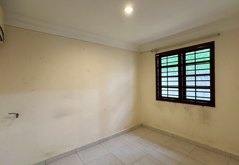  C H E A P Bangsar 2 Storey Bungalow House For Sale