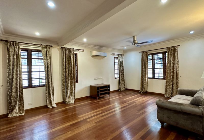  C H E A P Bangsar 2 Storey Bungalow House For Sale