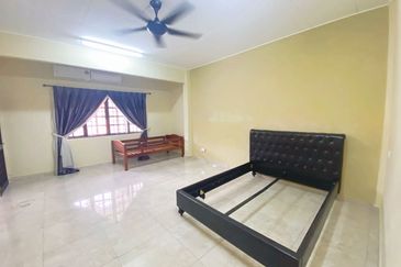 CHEAP Sungai Long 2 storey superlink terrace house for sale