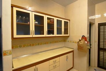 CHEAP Sungai Long 2 storey superlink terrace house for sale