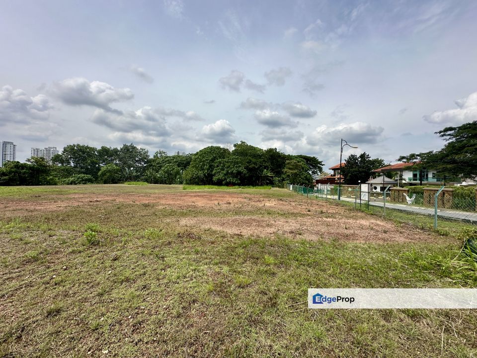 C H E A P Bungalow Land at Country Heights Kajang , Selangor, Country Heights