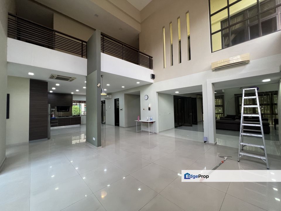 C H E A P Bungalow at Gita Bayu , Selangor, Seri Kembangan