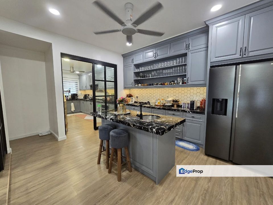 C H E A P 2 Sty C O R N E R Semi-D at Sungai Long, Selangor, Bandar Sungai Long