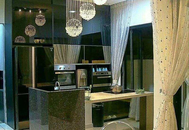 C H E A P 3 Sty Semi-D Twin Palm at Sungai Long 