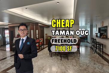 C H E A P Super Big Land Size OUG 2 Storey Bungalow for sale