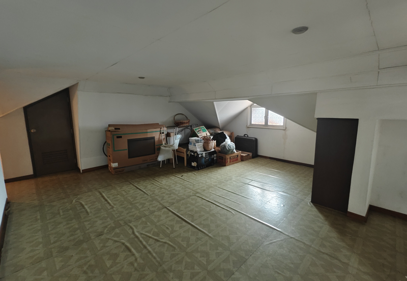 C H E A P Super Big Land Size OUG 2 Storey Bungalow for sale