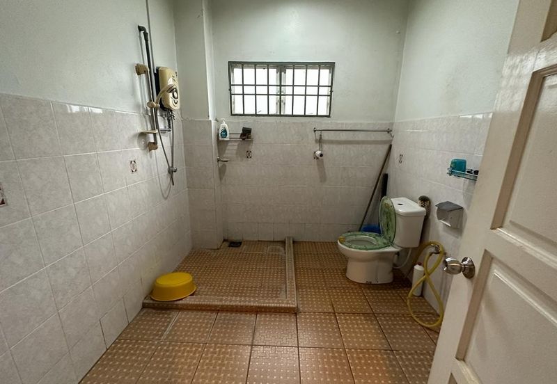 CHEAP 2 Sty Bungalow at Sungai Long CHERAS for sale