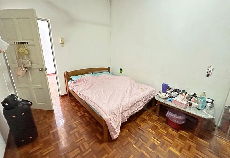 CHEAP Sungai Long CORNER 2 sty terrace house for sale