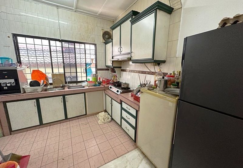 CHEAP Sungai Long CORNER 2 sty terrace house for sale