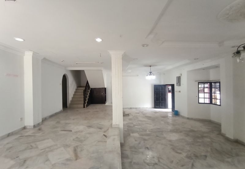 CHEAP Sungai Long CORNER 2 sty terrace house for sale