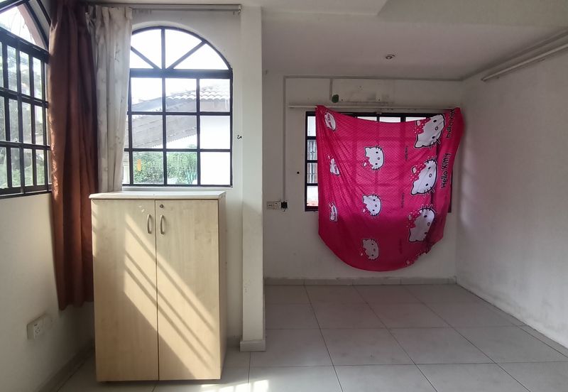CHEAP Sungai Long CORNER 2 sty terrace house for sale