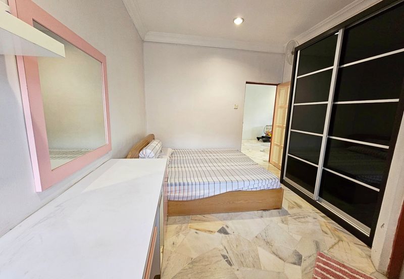 CHEAP Sungai Long 2 sty CORNER terrace house for sale