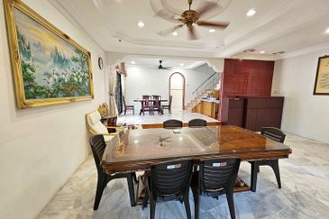 CHEAP Sungai Long 2 sty CORNER terrace house for sale