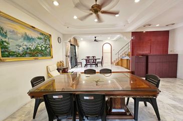 CHEAP Sungai Long 2 sty CORNER terrace house for sale