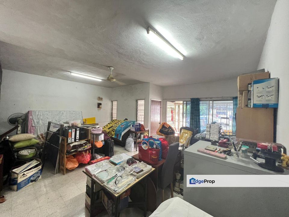  C H E A P 2-Storey Terrace Taman Connaught for sale, Kuala Lumpur, Cheras