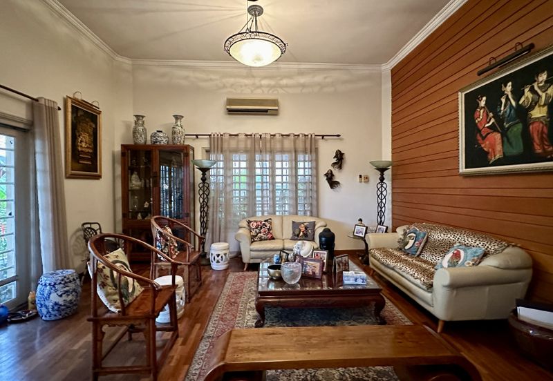 C H E A P Bangsar 2 Storey Bungalow House For Sale 