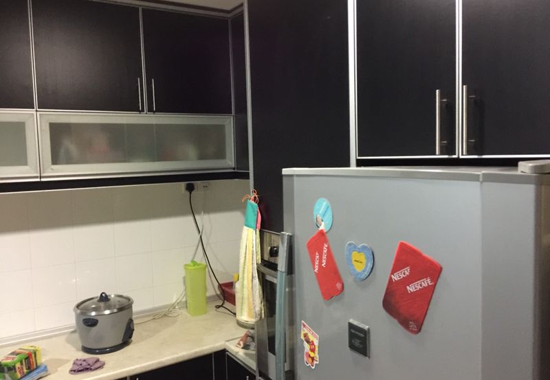 C H E A P  3 Sty Terrace Bukit Segar Jaya 2