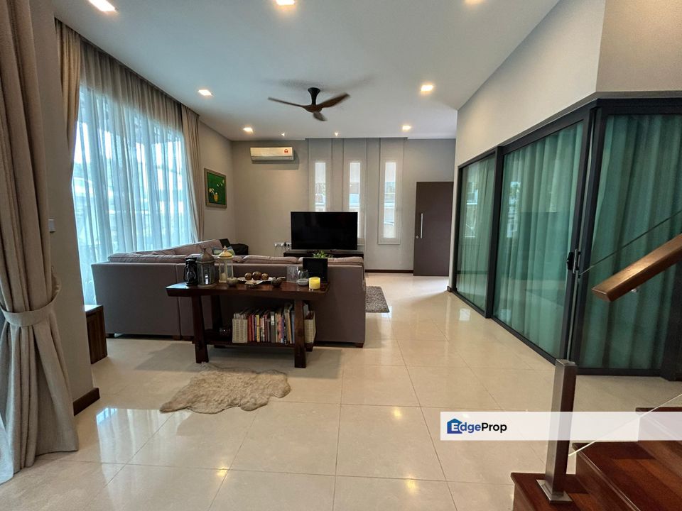 C H E A P 2 Storey Semi-D at Sunway Eastwood, Selangor, Seri Kembangan