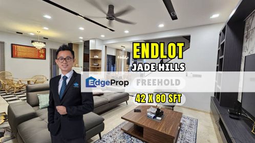 C H E A P Jade Hills E N D L O T with B I G Land 2 sty Link Villa , Selangor, Kajang