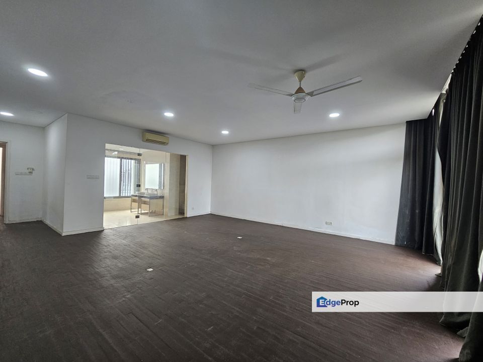 C H E A P 3 Storey Lake View Semi-D Basic Unit at Lakefields, Kuala Lumpur, Sungai Besi