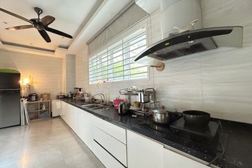 Bandar Mahkota Cheras