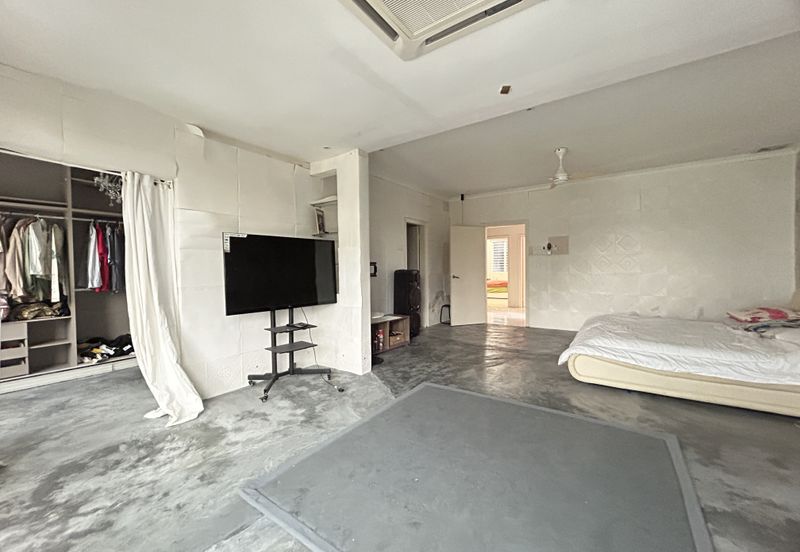 Bandar Mahkota Cheras