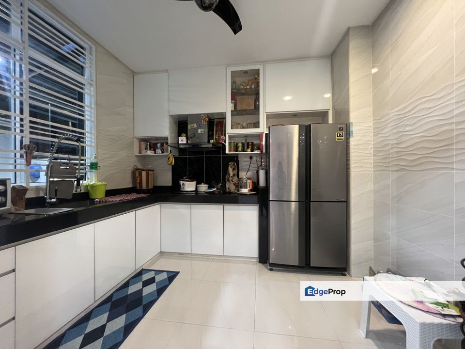 CHEAP 2 sty bungalow Lake Valley at Tun Hussein Onn for sale, Selangor, Cheras