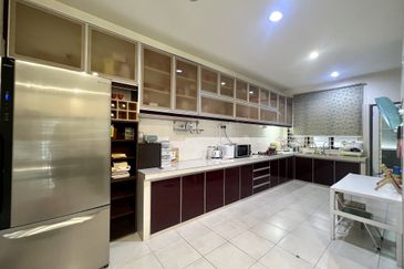 Bandar Mahkota Cheras