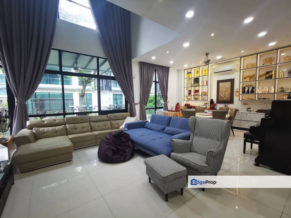 CHEAP The Park Bukit Serdang 3 sty Semi-D for sale, Selangor, Seri Kembangan