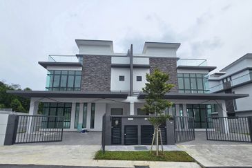 Orchid Hills (Residensi Bukit Orkid) @ 9 Miles