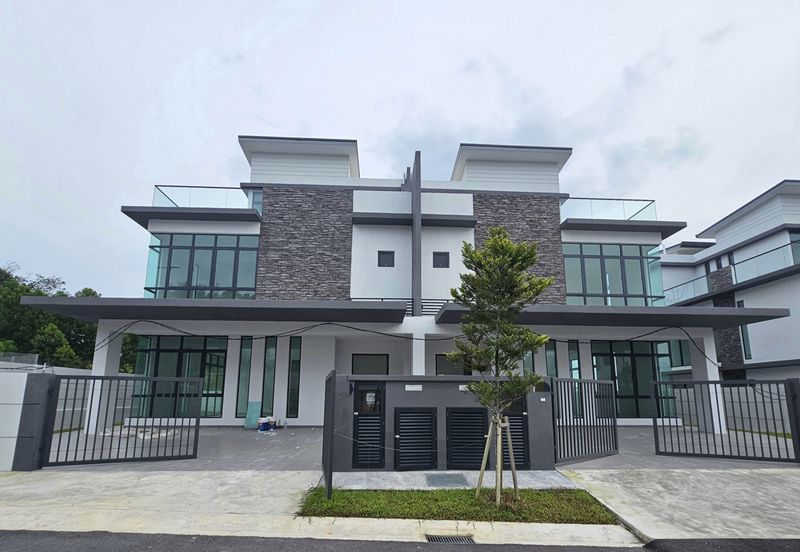 Orchid Hills (Residensi Bukit Orkid) @ 9 Miles