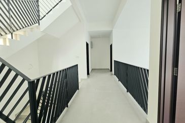 Orchid Hills (Residensi Bukit Orkid) @ 9 Miles