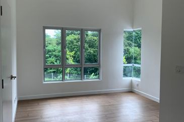 C H E A P Tropicana Cheras 3 sty C O R N E R Superlink house for sale