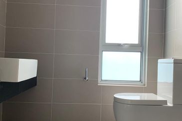 C H E A P Tropicana Cheras 3 sty C O R N E R Superlink house for sale