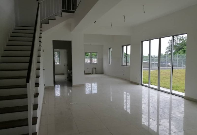 C H E A P Tropicana Cheras 3 sty C O R N E R Superlink house for sale