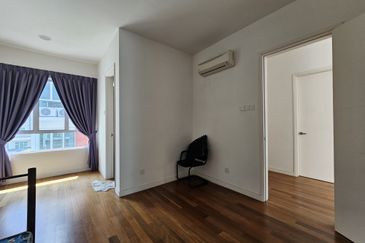 C H E A P Tropicana Cheras 3 sty C O R N E R Zero Lot Corner Lot Bungalow for sale