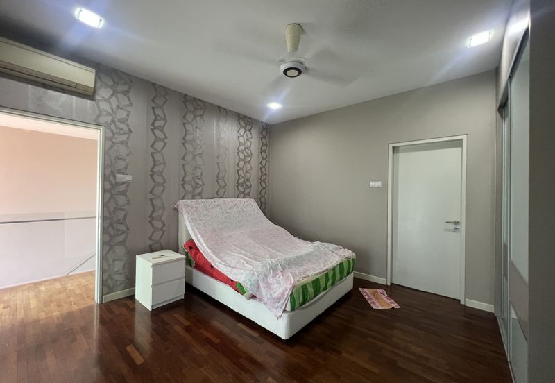 Bandar Mahkota Cheras