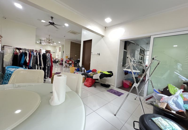 Bandar Tun Hussein Onn