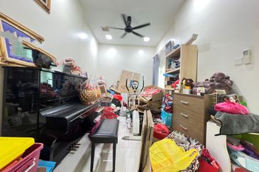 Bandar Tun Hussein Onn