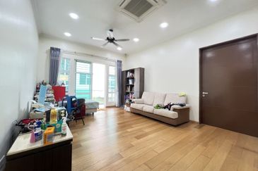 Bandar Tun Hussein Onn