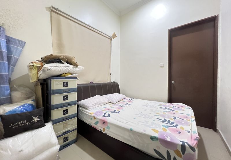 Bandar Tun Hussein Onn