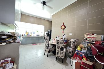 Bandar Tun Hussein Onn