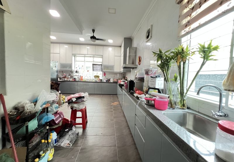 Bandar Tun Hussein Onn