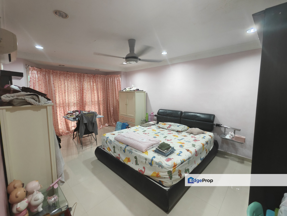 C H E A P Putri Jaya Cheras 3 sty house for sale, Selangor, Batu 9th Cheras
