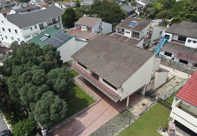 C H E A P Bangsar 2 sty Bungalow for sale