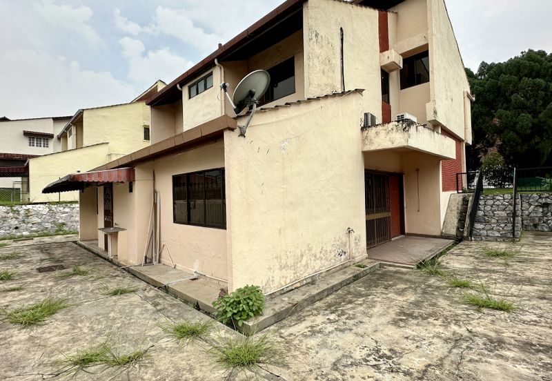 C H E A P Bangsar 2 sty Bungalow for sale