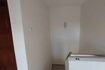 Bandar Tun Hussein Onn